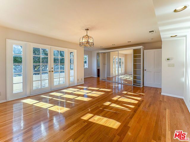 2445 22nd Street, Santa Monica, CA 90405