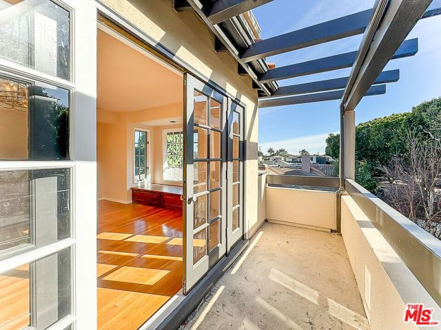 2445 22nd Street, Santa Monica, CA 90405