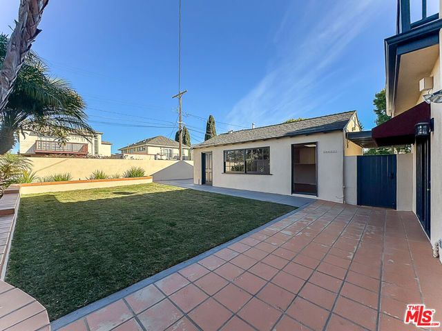 2445 22nd Street, Santa Monica, CA 90405
