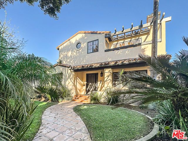 2445 22nd Street, Santa Monica, CA 90405