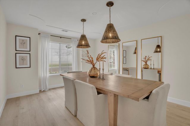 710 Vermeulen Dr, Ripon, CA 95366