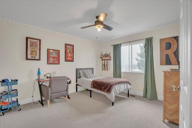 710 Vermeulen Dr, Ripon, CA 95366