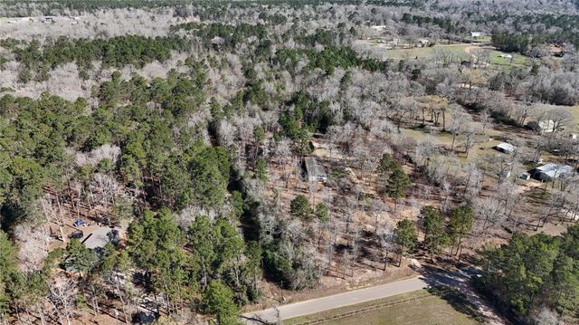 20207 Meadow Lake Rd Road, Cleveland, TX 77328