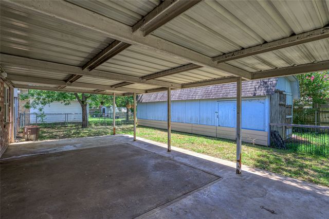 2606 Easy Street, Denison, TX 75020