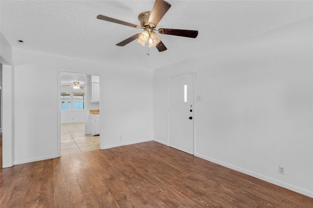 2606 Easy Street, Denison, TX 75020