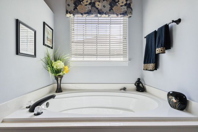 4565 Firethorne Dr., Murrells Inlet, SC 29576