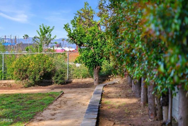 79 E Calaveras, Altadena, CA 91001