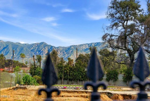 79 E Calaveras, Altadena, CA 91001