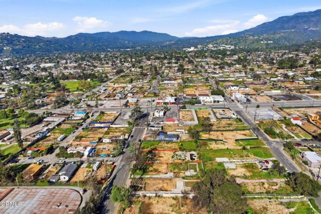 79 E Calaveras, Altadena, CA 91001