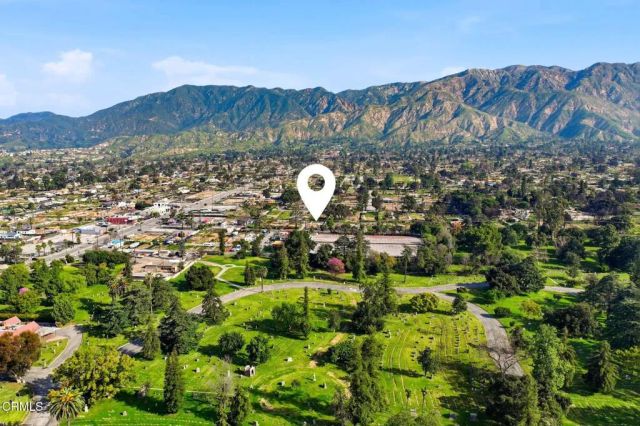 79 E Calaveras, Altadena, CA 91001