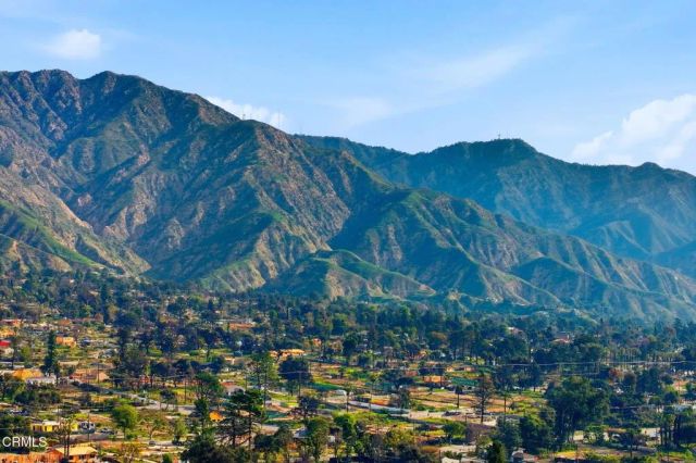 79 E Calaveras, Altadena, CA 91001