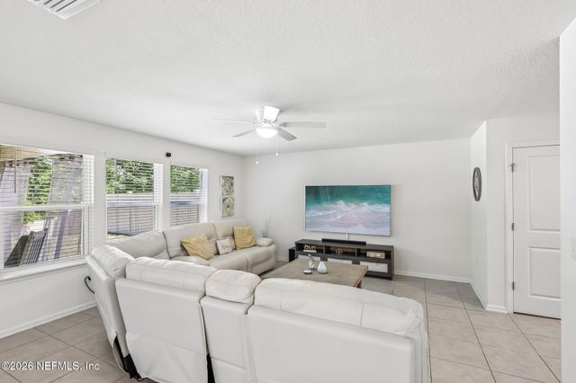11800 FLOWERING PEACH Court, Jacksonville, FL 32256