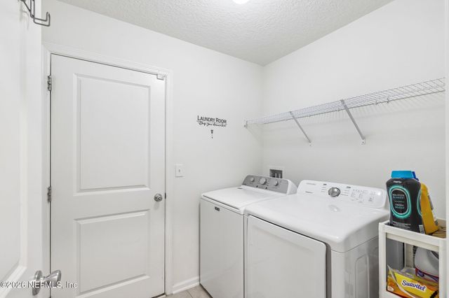 11800 FLOWERING PEACH Court, Jacksonville, FL 32256