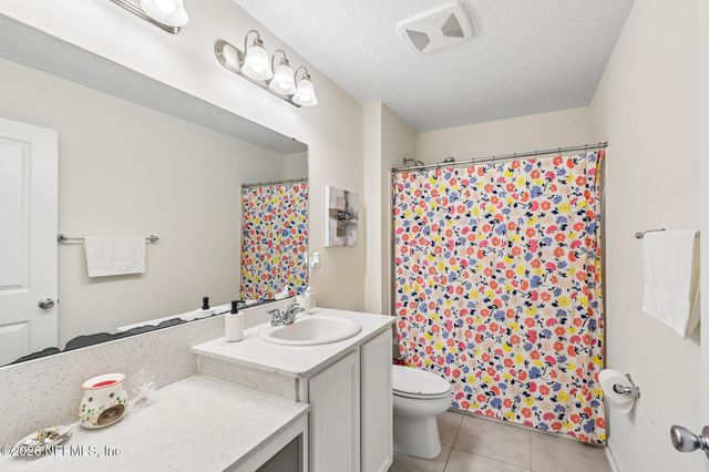 11800 FLOWERING PEACH Court, Jacksonville, FL 32256