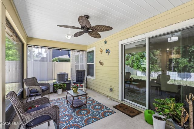 11800 FLOWERING PEACH Court, Jacksonville, FL 32256