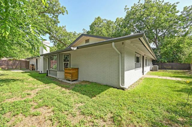 3305 Santa Monica DR, Austin, TX 78741