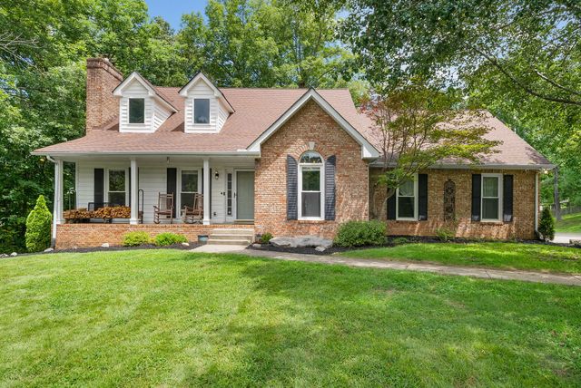 1731 Creekview Ct, Adams, TN 37010