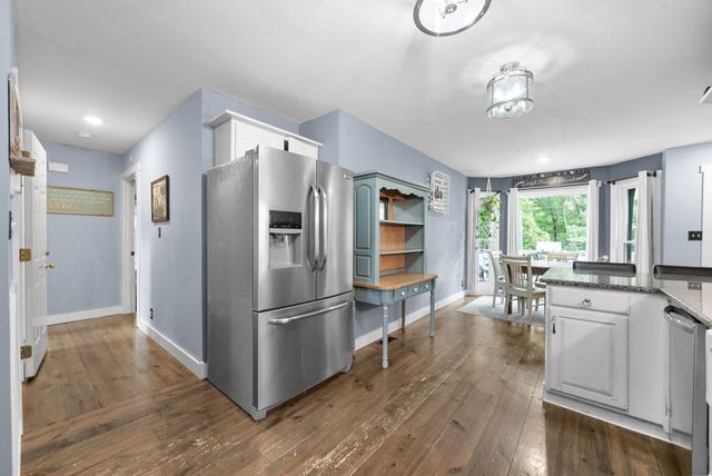 1731 Creekview Ct, Adams, TN 37010