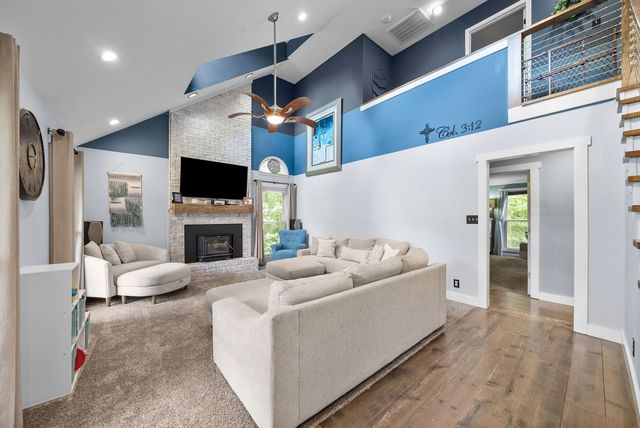 1731 Creekview Ct, Adams, TN 37010