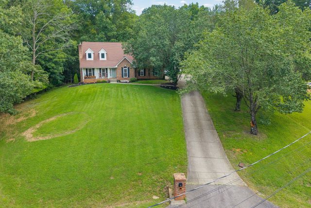 1731 Creekview Ct, Adams, TN 37010