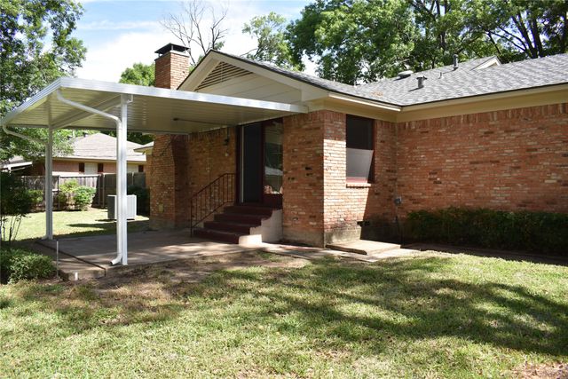 500 Riggs Circle, Mesquite, TX 75149