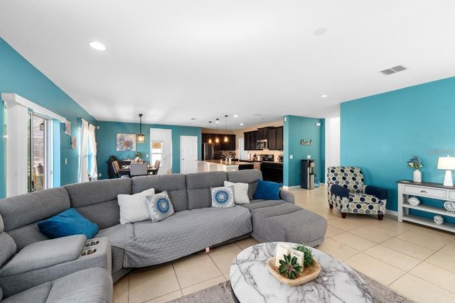 754 ANDALUSIA LOOP, Davenport, FL 33837