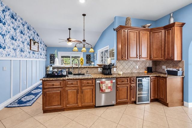 2146 PUERTO RICO DRIVE, Deltona, FL 32738