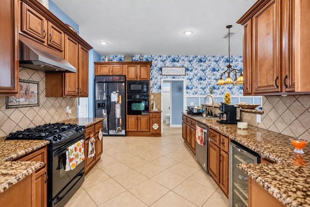 2146 PUERTO RICO DRIVE, Deltona, FL 32738
