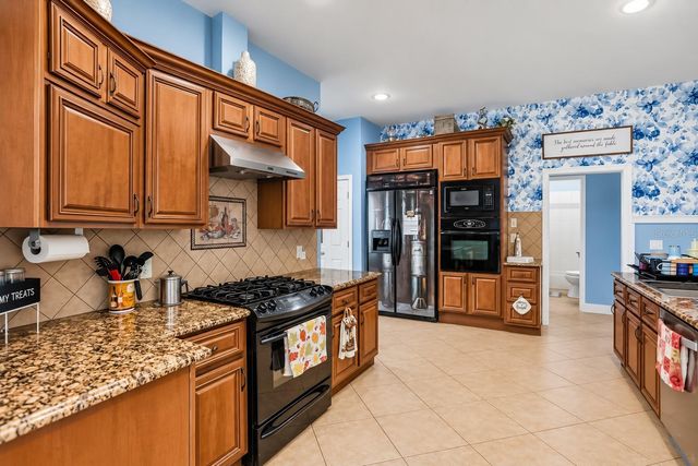 2146 PUERTO RICO DRIVE, Deltona, FL 32738