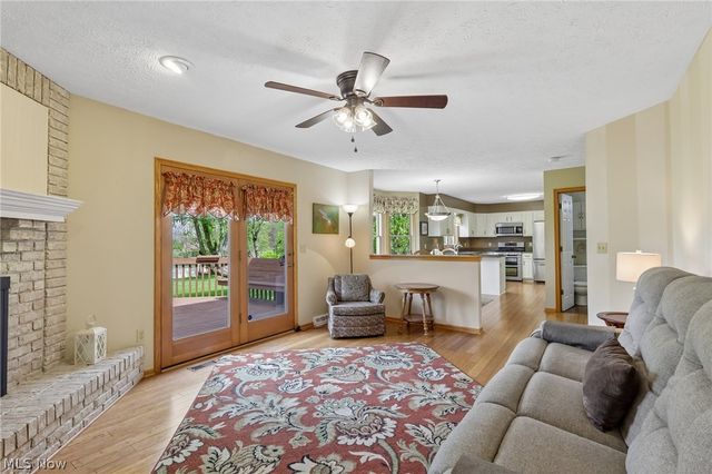 255 Gloucester Drive, Medina, OH 44256