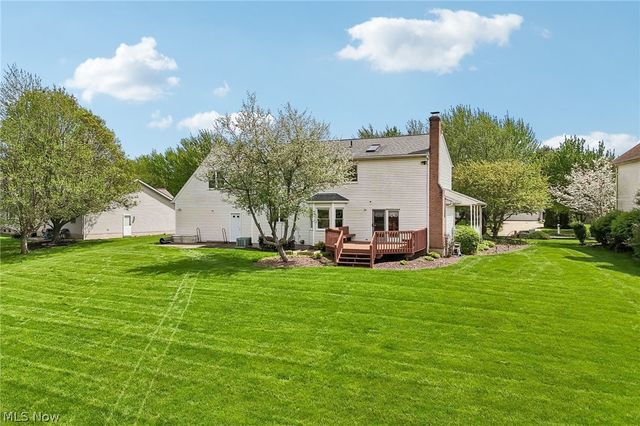 255 Gloucester Drive, Medina, OH 44256