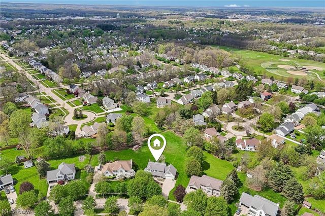 255 Gloucester Drive, Medina, OH 44256