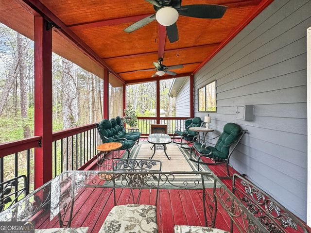 596 Willowgreen Court SE, Conyers, GA 30094