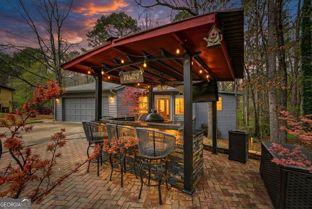 596 Willowgreen Court SE, Conyers, GA 30094