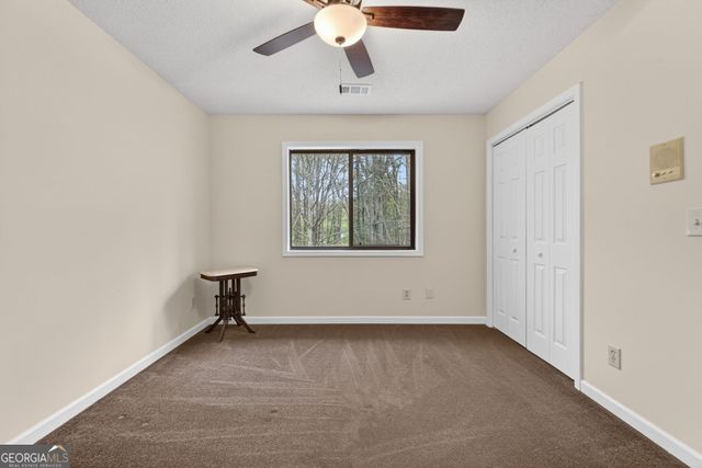 596 Willowgreen Court SE, Conyers, GA 30094