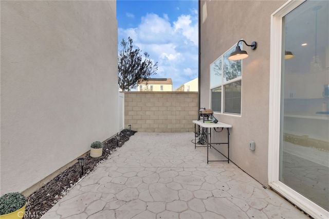 4433 S Fairmount Paseo, Ontario, CA 91762