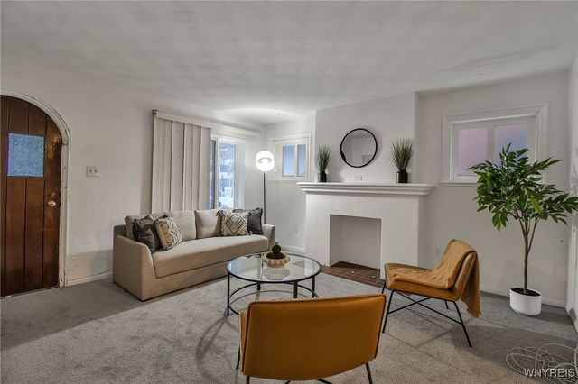 2247 Grand Avenue, Niagara Falls, NY 14301