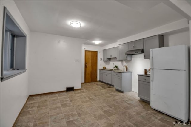 2247 Grand Avenue, Niagara Falls, NY 14301