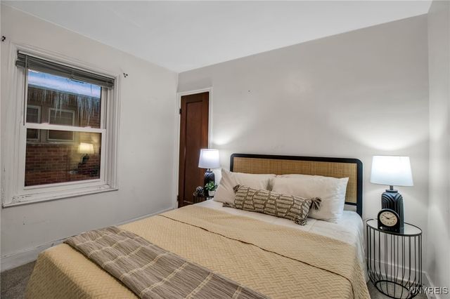 2247 Grand Avenue, Niagara Falls, NY 14301