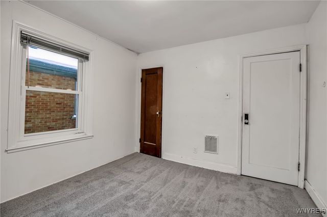 2247 Grand Avenue, Niagara Falls, NY 14301