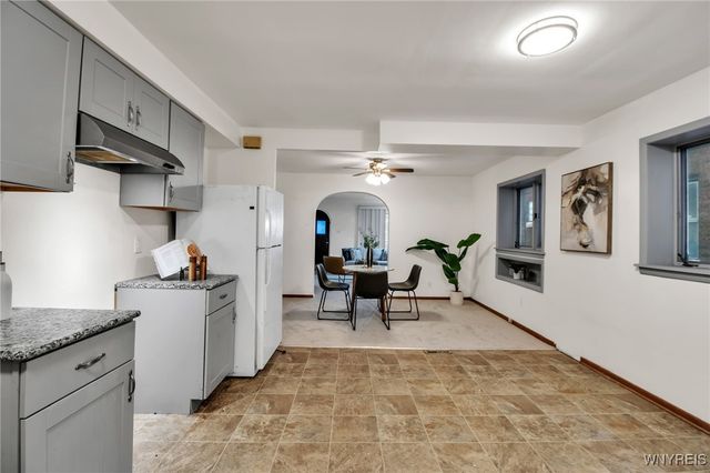 2247 Grand Avenue, Niagara Falls, NY 14301