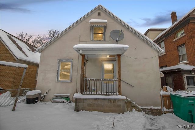 2247 Grand Avenue, Niagara Falls, NY 14301