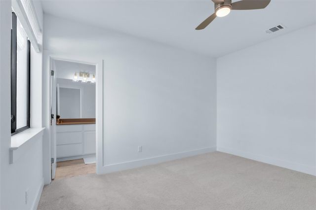 2050 Lohmans Spur RD 501, Lakeway, TX 78734