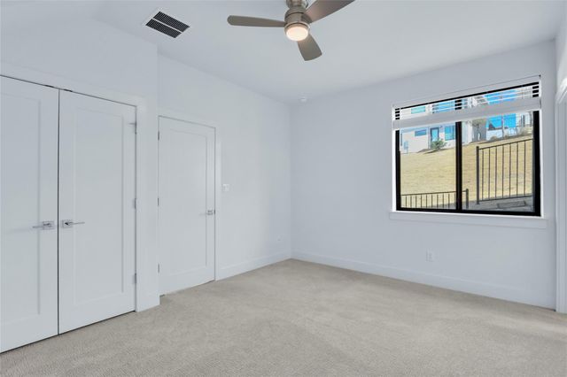 2050 Lohmans Spur RD 501, Lakeway, TX 78734