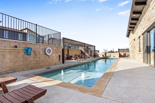 2050 Lohmans Spur RD 501, Lakeway, TX 78734