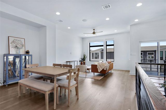 2050 Lohmans Spur RD 501, Lakeway, TX 78734