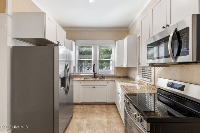 3902 W Wilson Street, Farmville, NC 27828