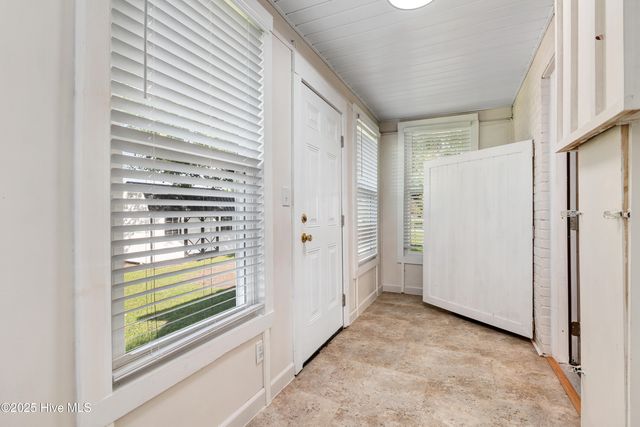 3902 W Wilson Street, Farmville, NC 27828