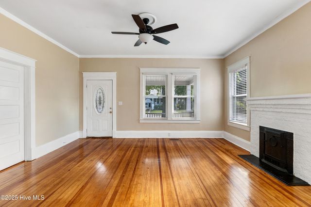 3902 W Wilson Street, Farmville, NC 27828