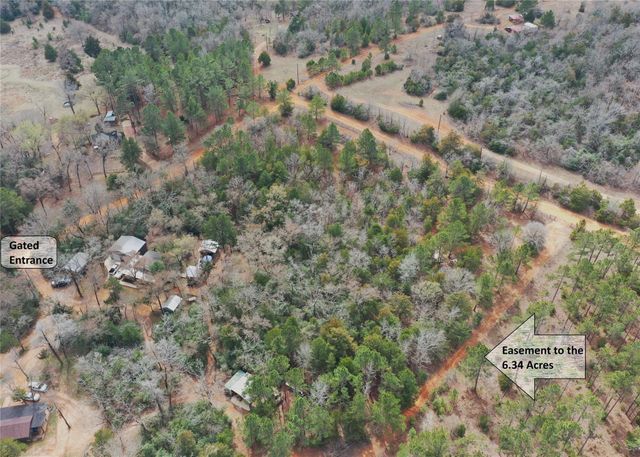 233 Private Road 247, Oakwood, TX 75855